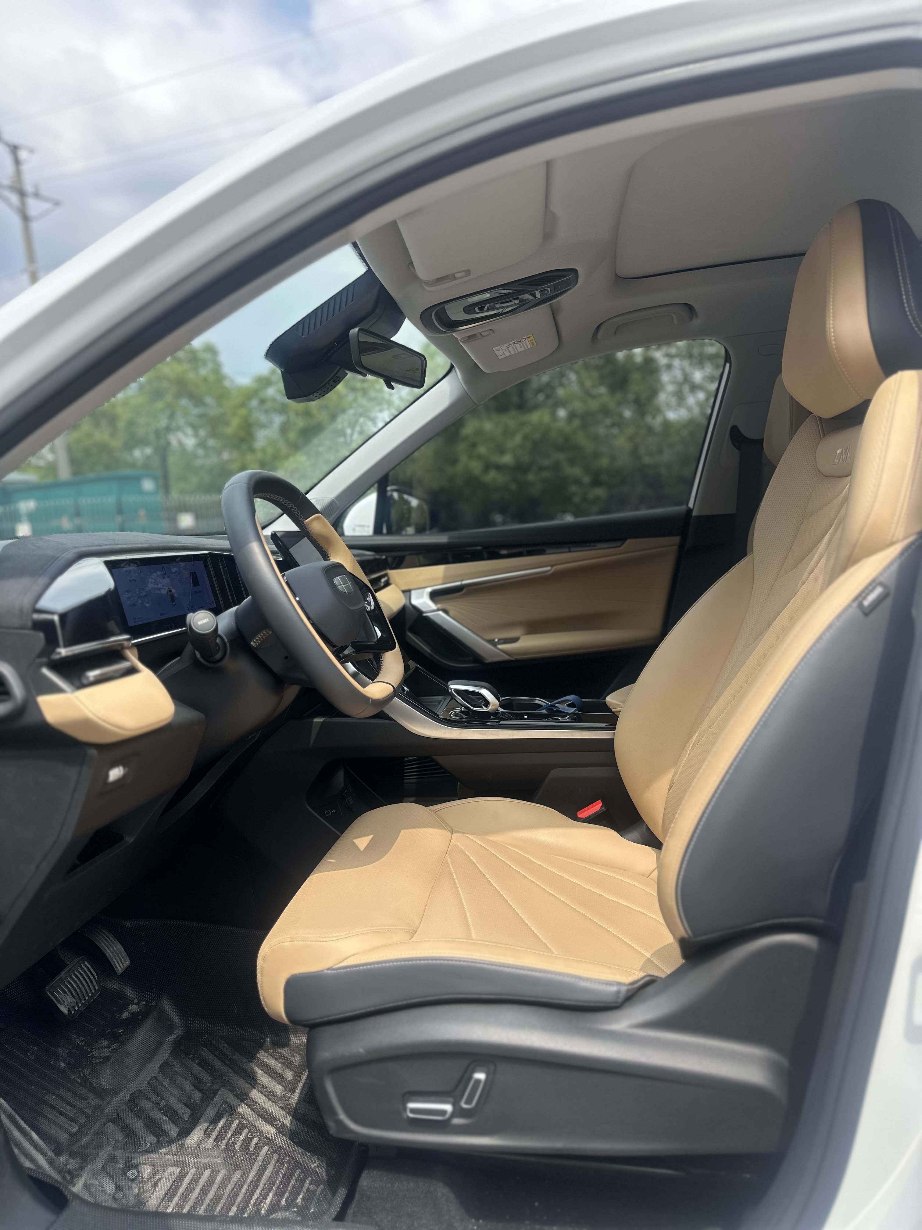 Chengdu Lushengda Automobile Service Co., Ltd.