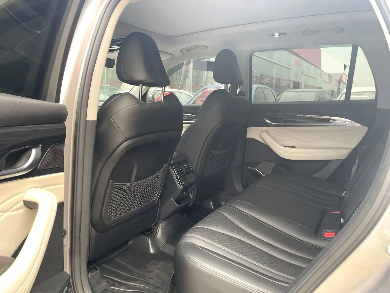 Chengdu Lushengda Automobile Service Co., Ltd.