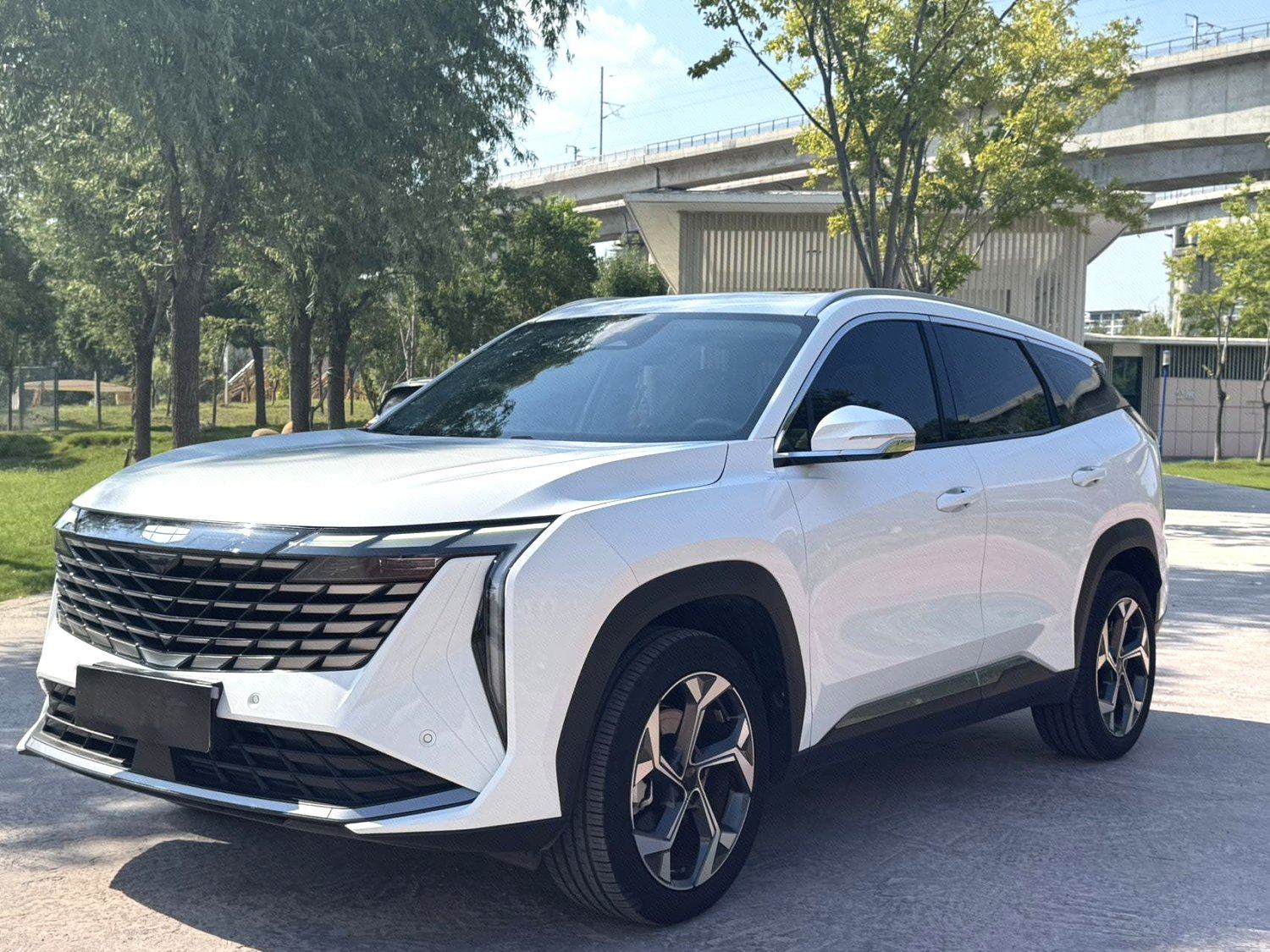Chengdu Lushengda Automobile Service Co., Ltd.
