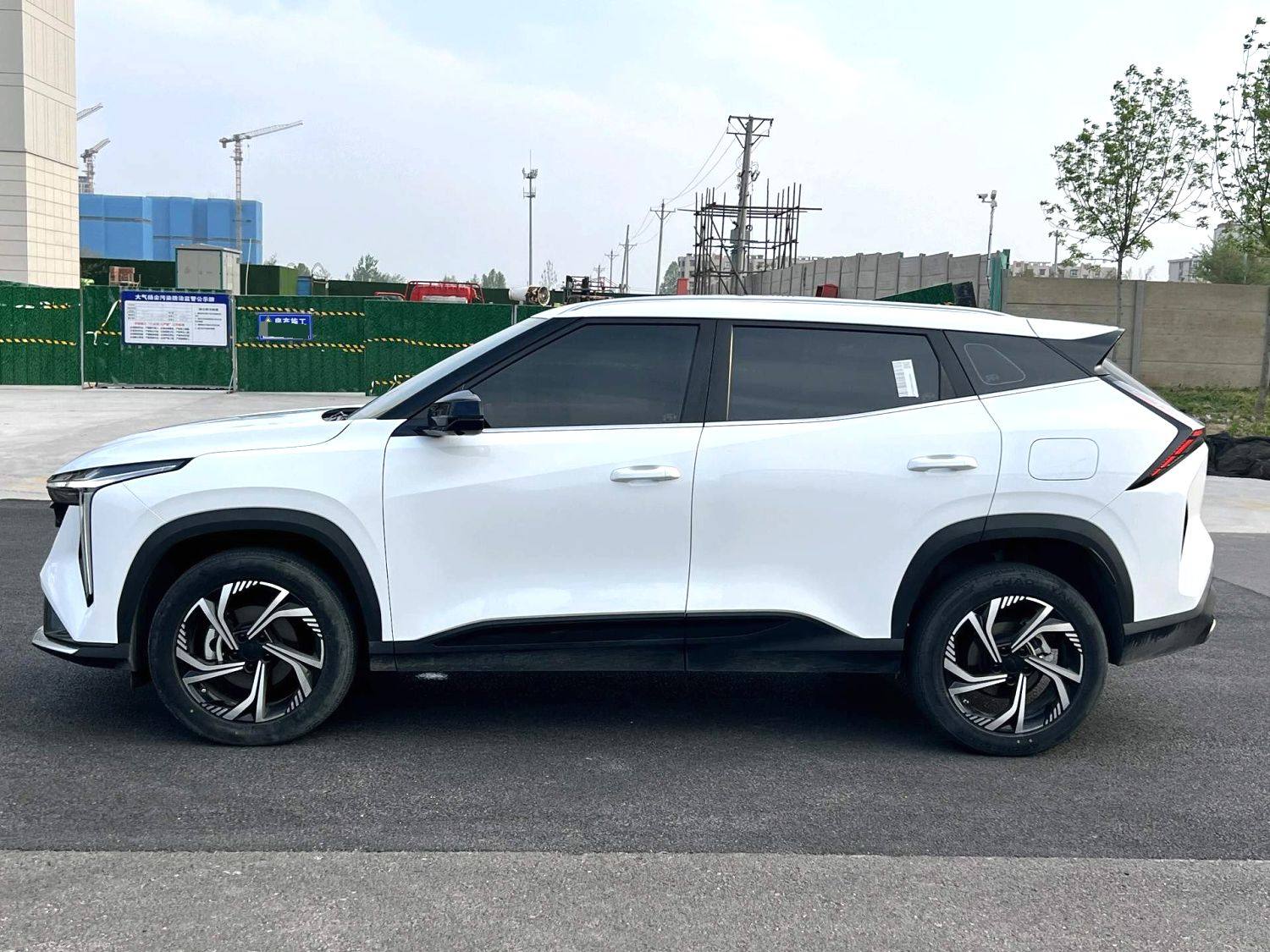 Chengdu Lushengda Automobile Service Co., Ltd.