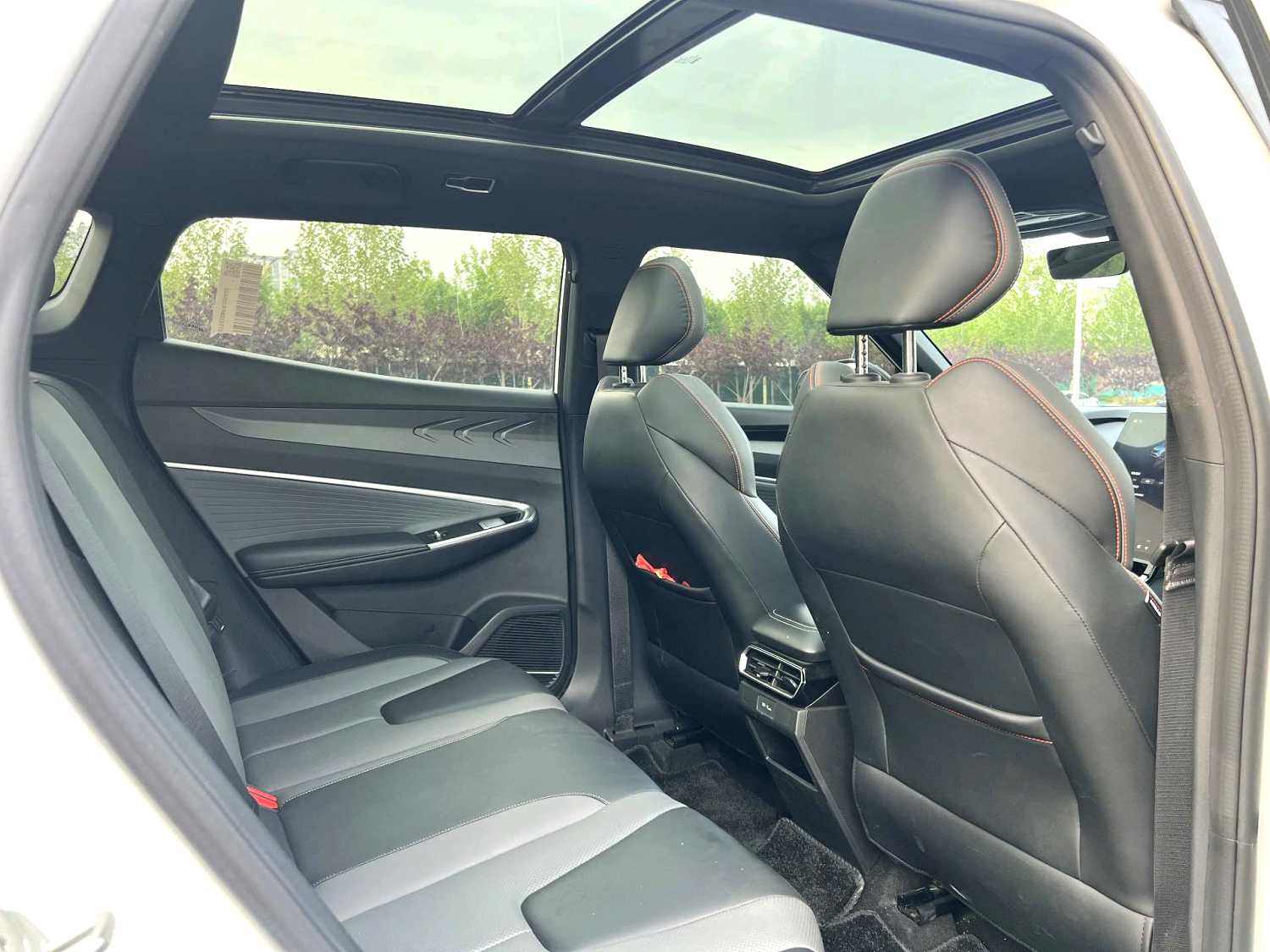 Chengdu Lushengda Automobile Service Co., Ltd.