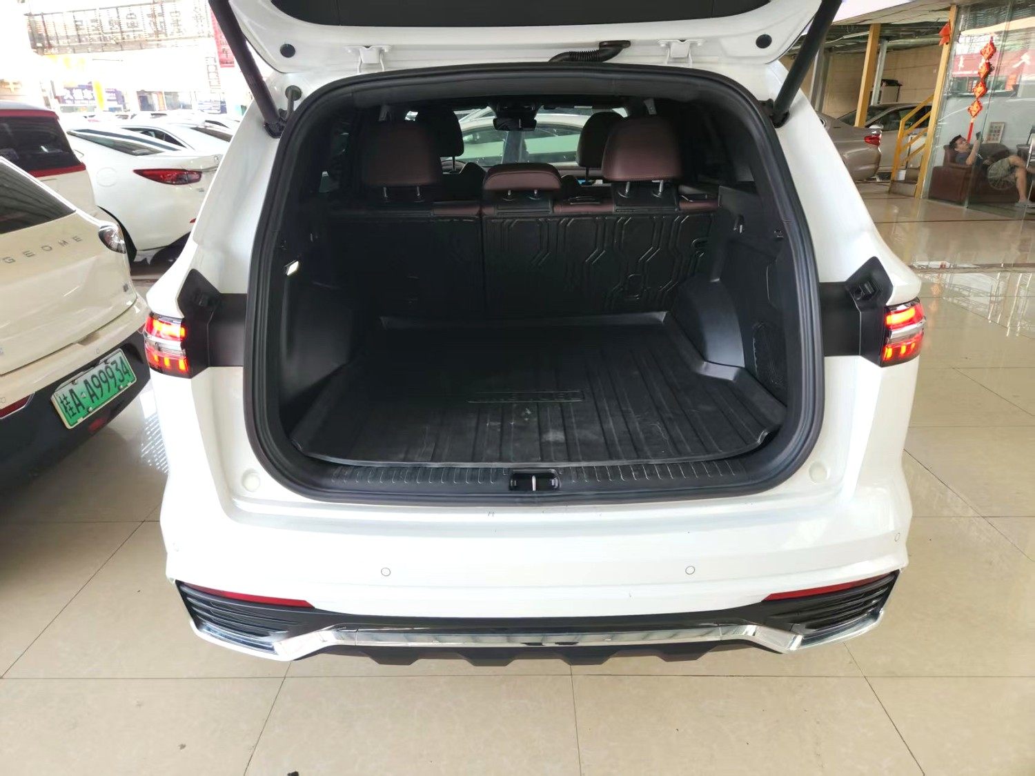 Chengdu Lushengda Automobile Service Co., Ltd.