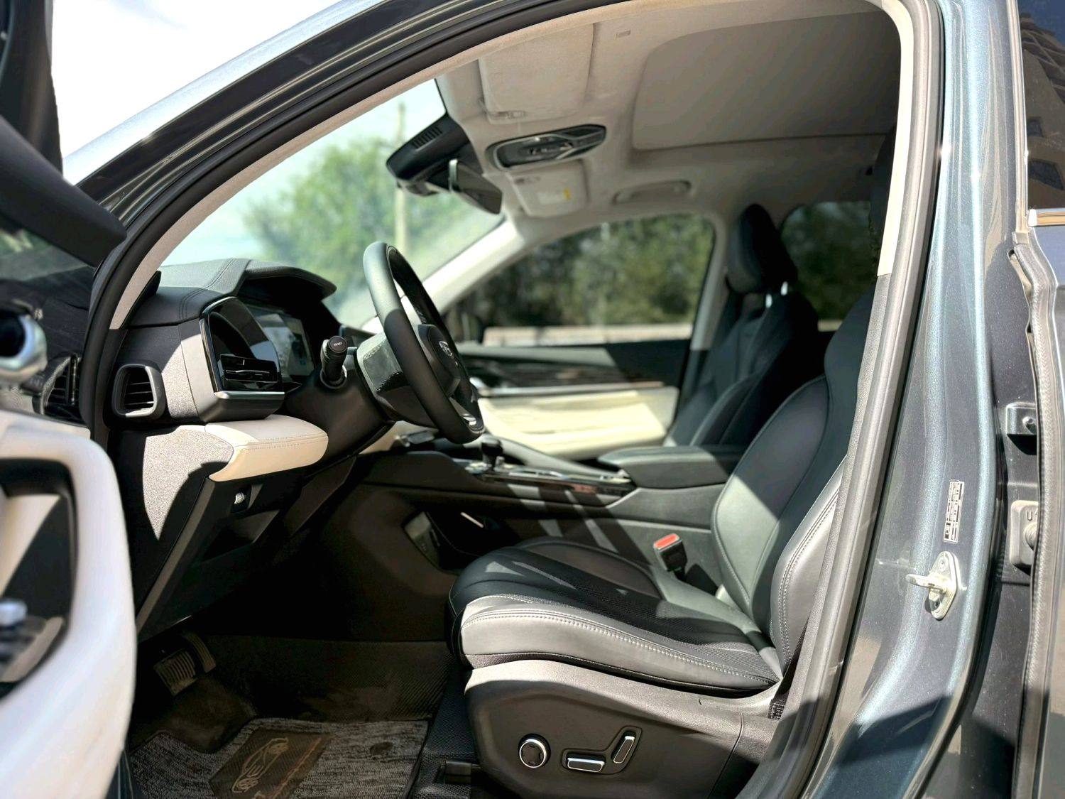 Chengdu Lushengda Automobile Service Co., Ltd.