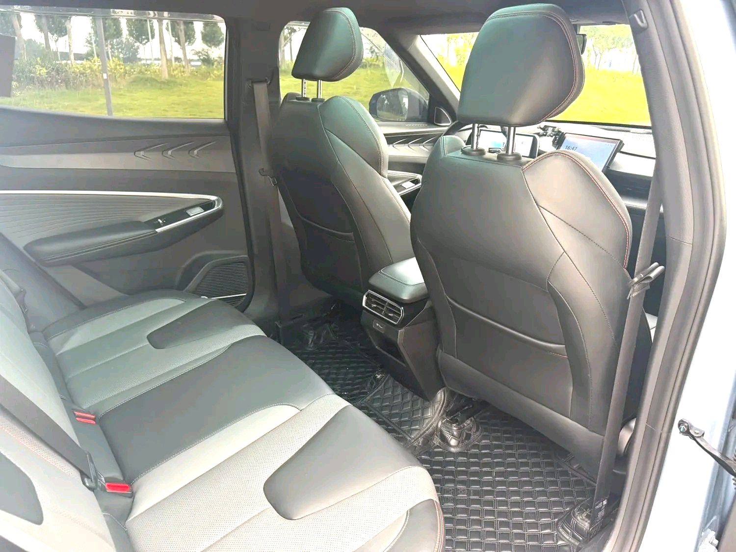 Chengdu Lushengda Automobile Service Co., Ltd.