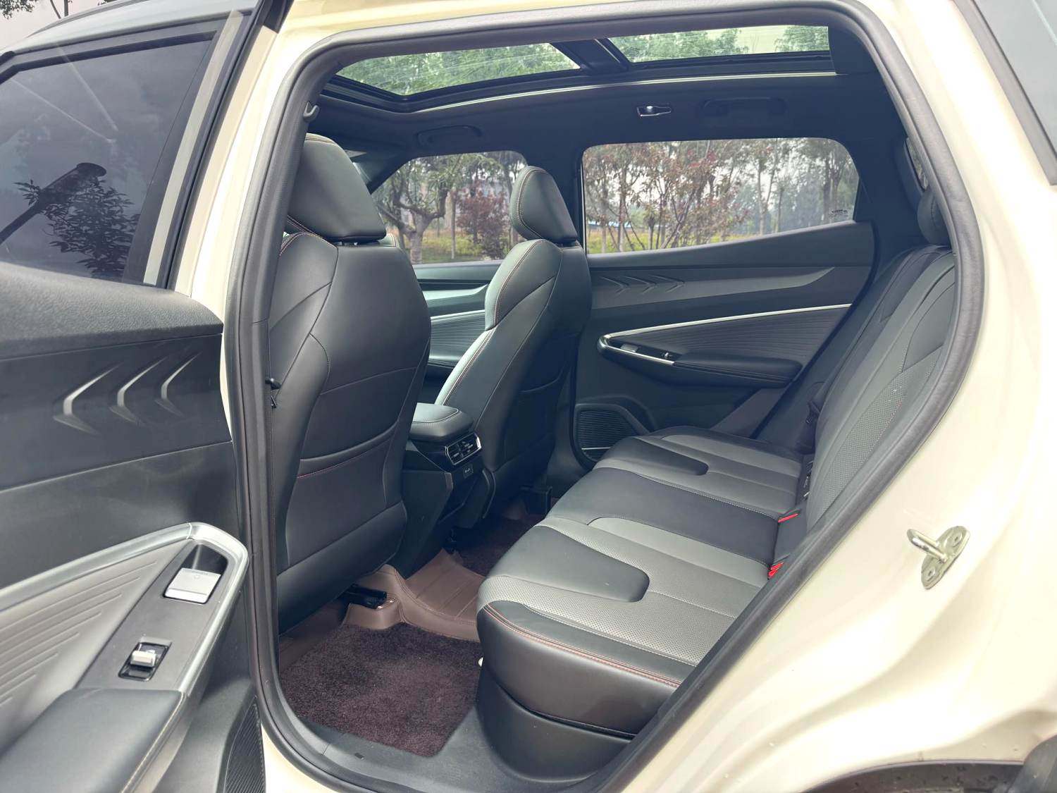 Chengdu Lushengda Automobile Service Co., Ltd.