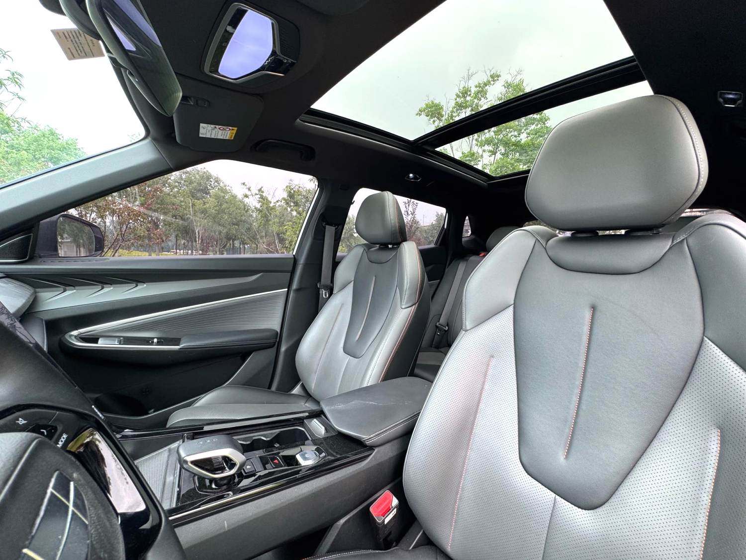 Chengdu Lushengda Automobile Service Co., Ltd.