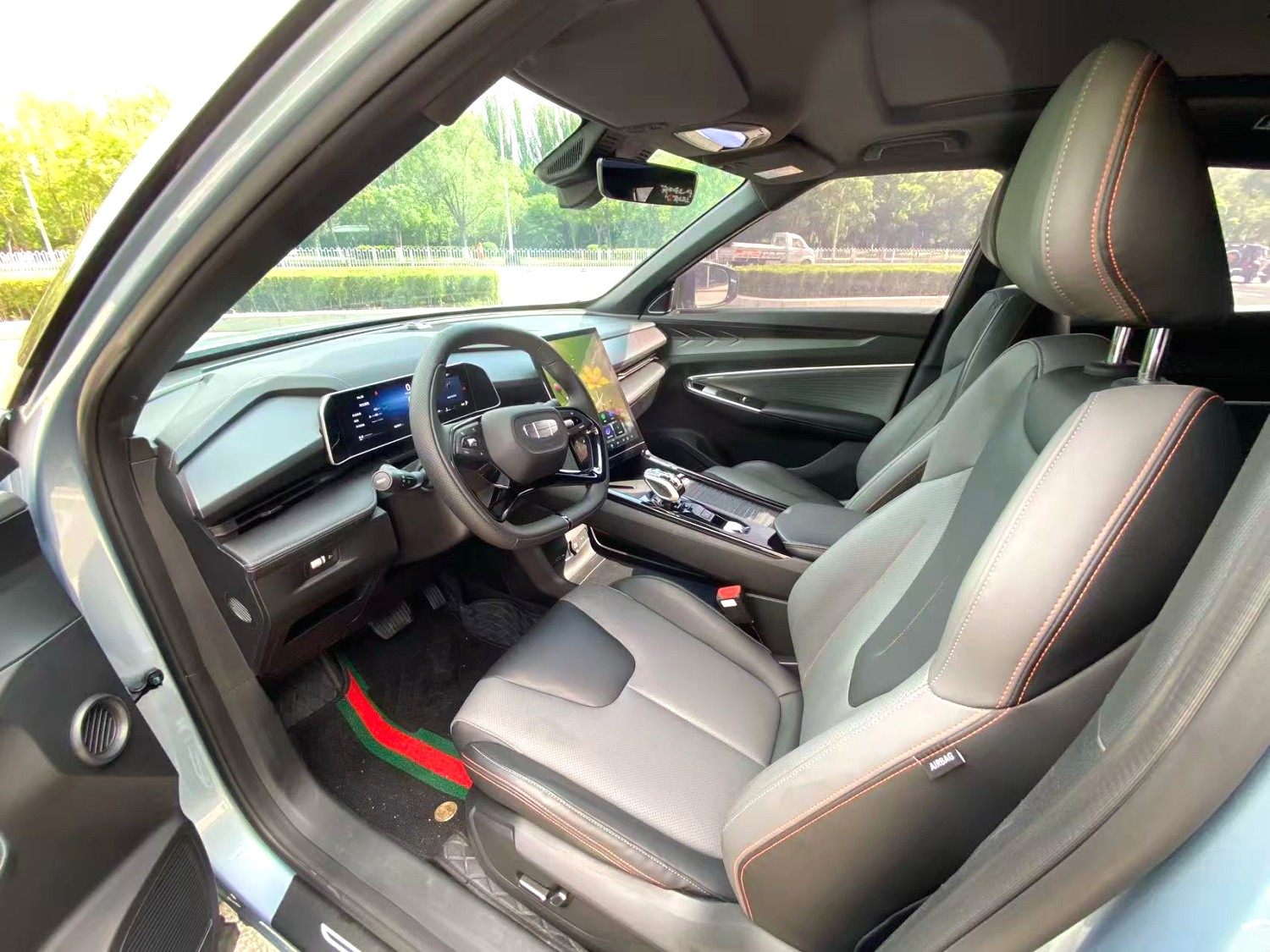 Chengdu Lushengda Automobile Service Co., Ltd.