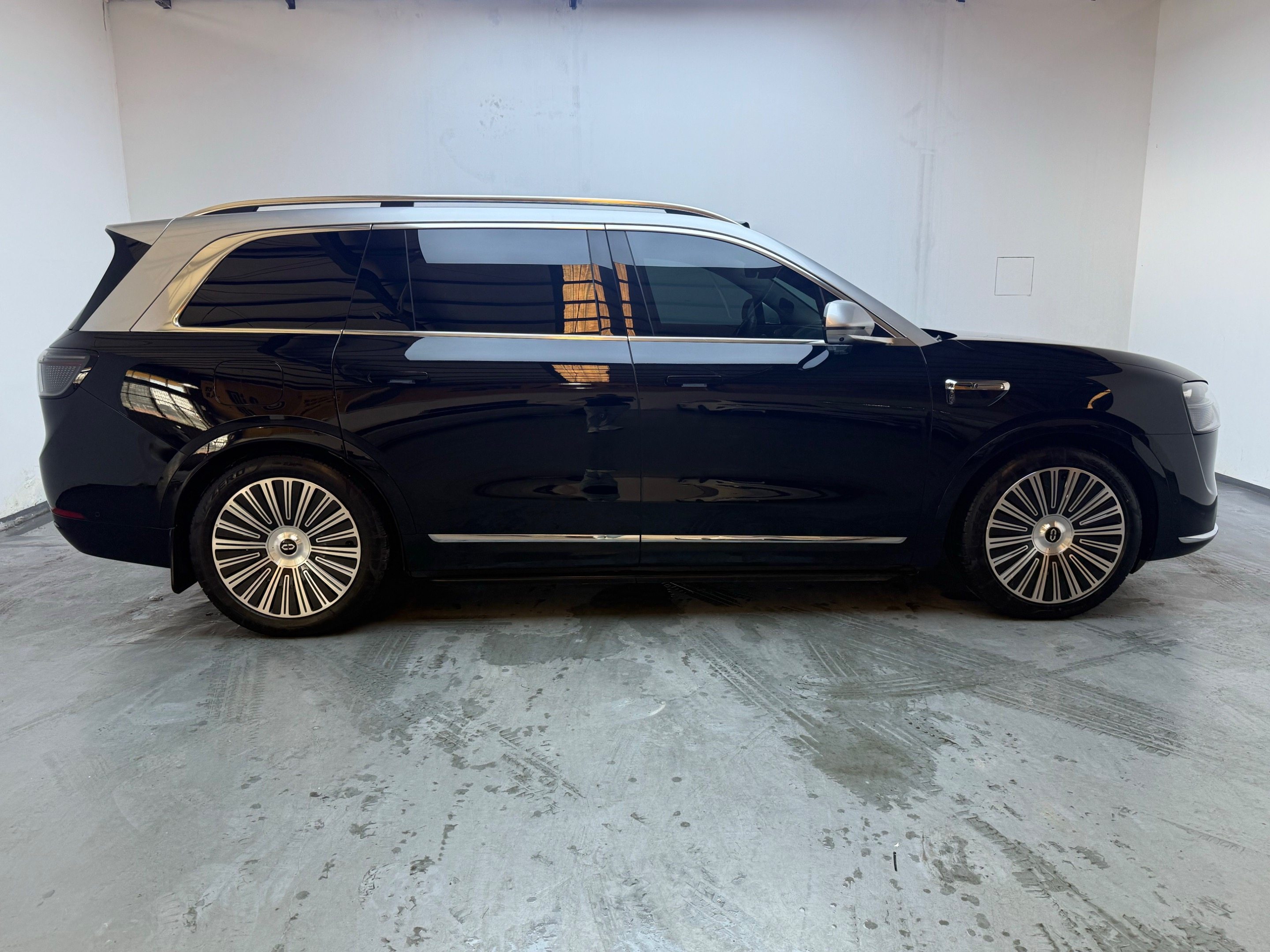 Chengdu Lushengda Automobile Service Co., Ltd.