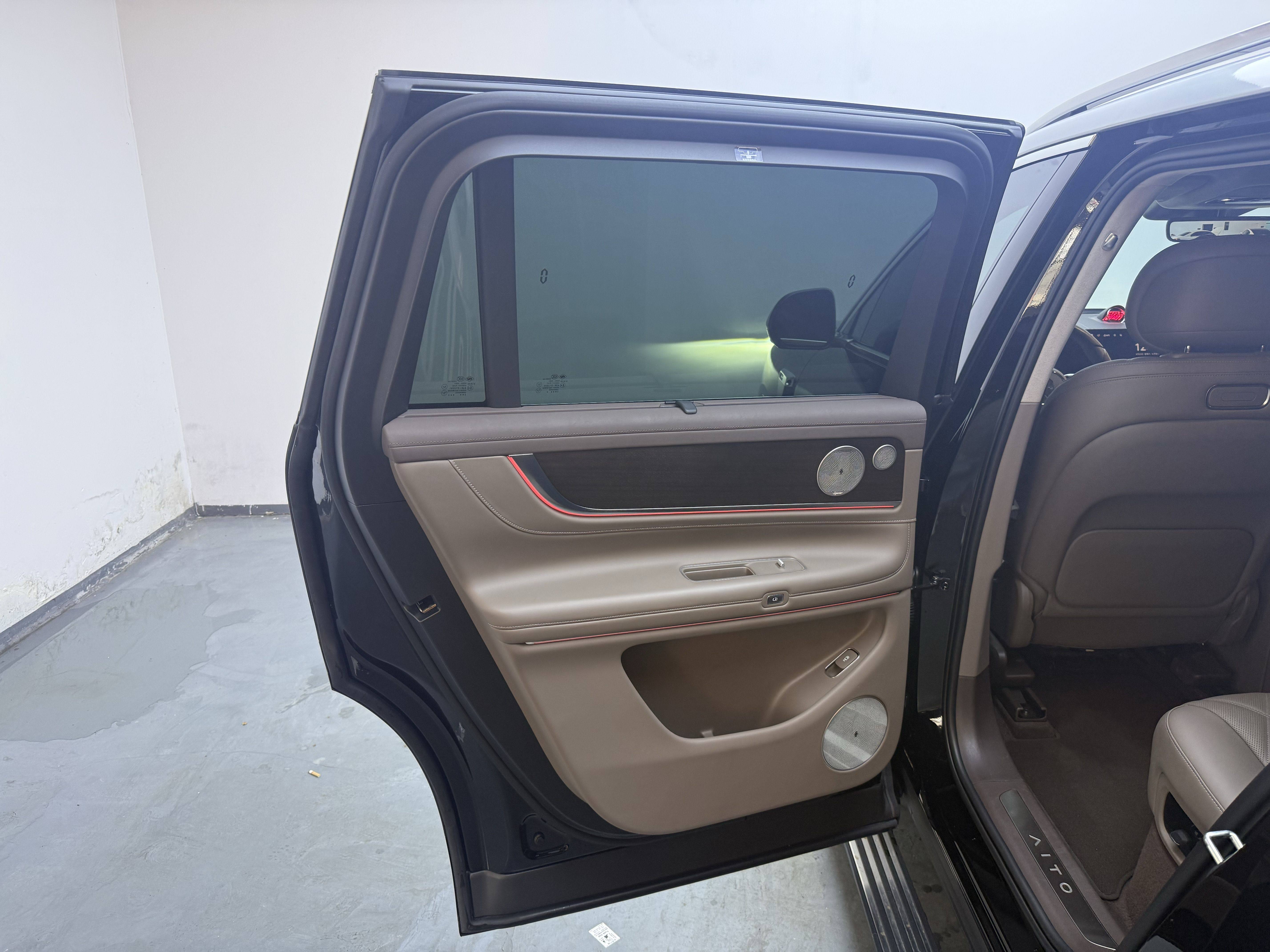 Chengdu Lushengda Automobile Service Co., Ltd.