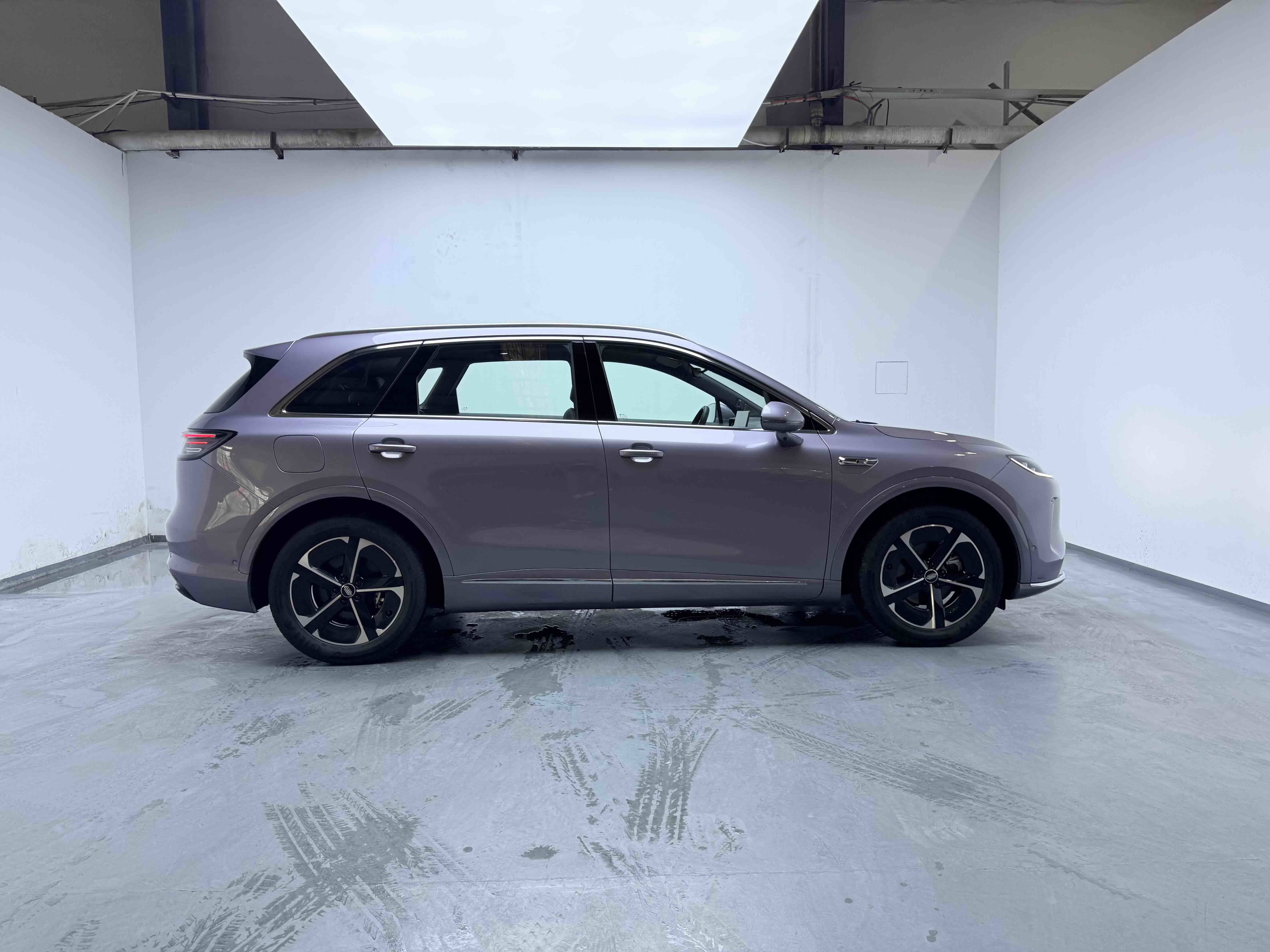 Chengdu Lushengda Automobile Service Co., Ltd.