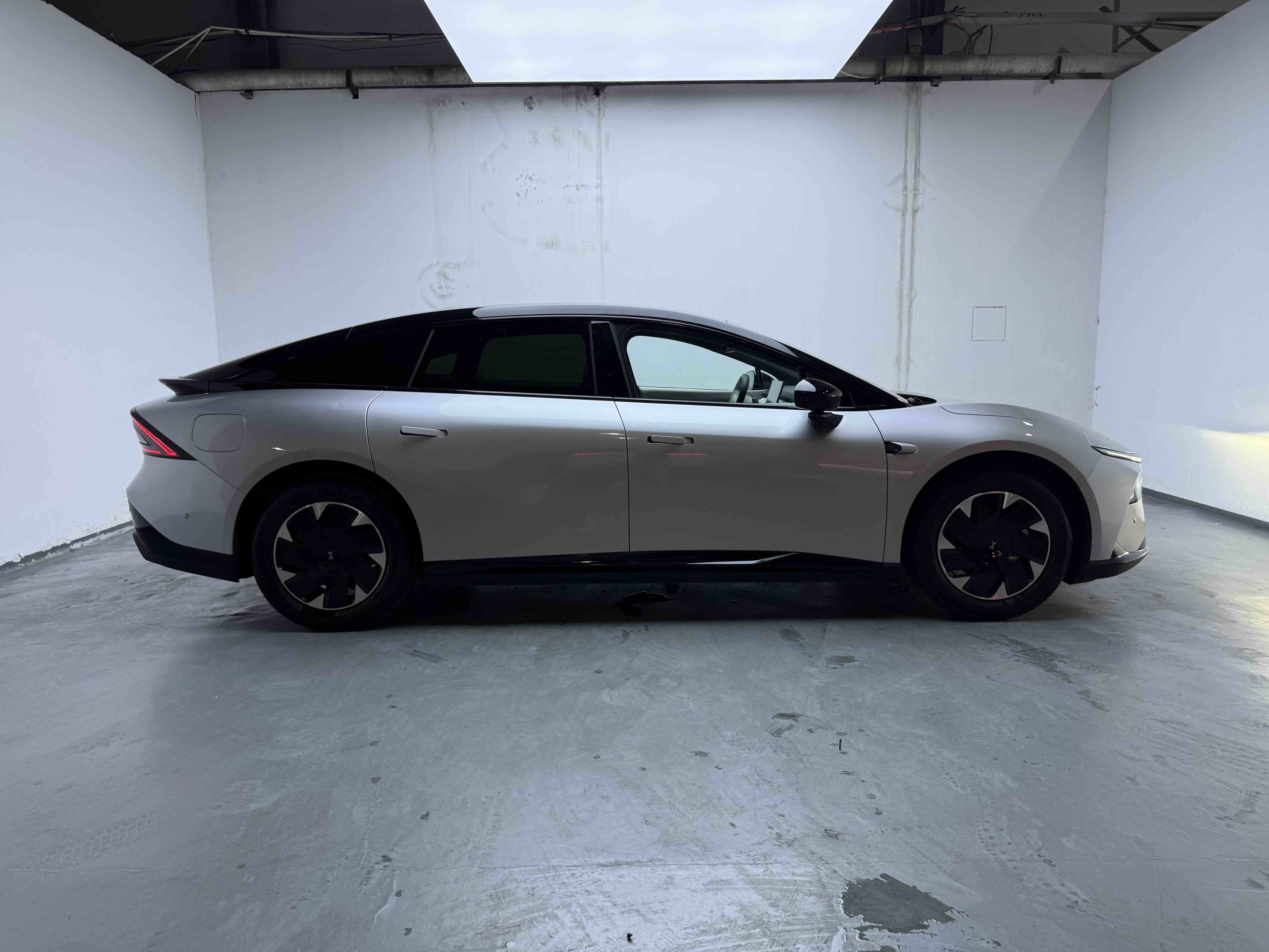 Chengdu Lushengda Automobile Service Co., Ltd.