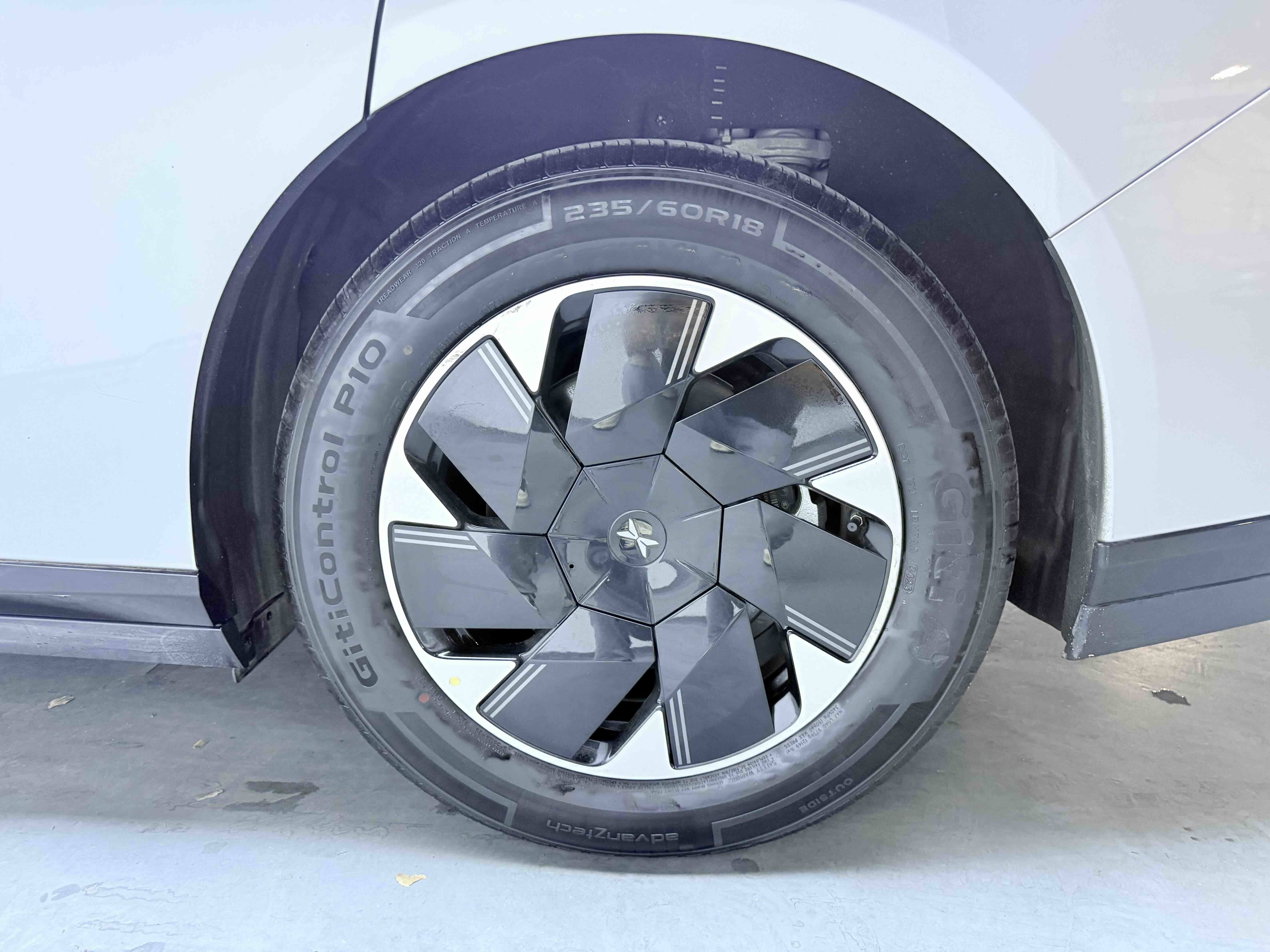 Chengdu Lushengda Automobile Service Co., Ltd.