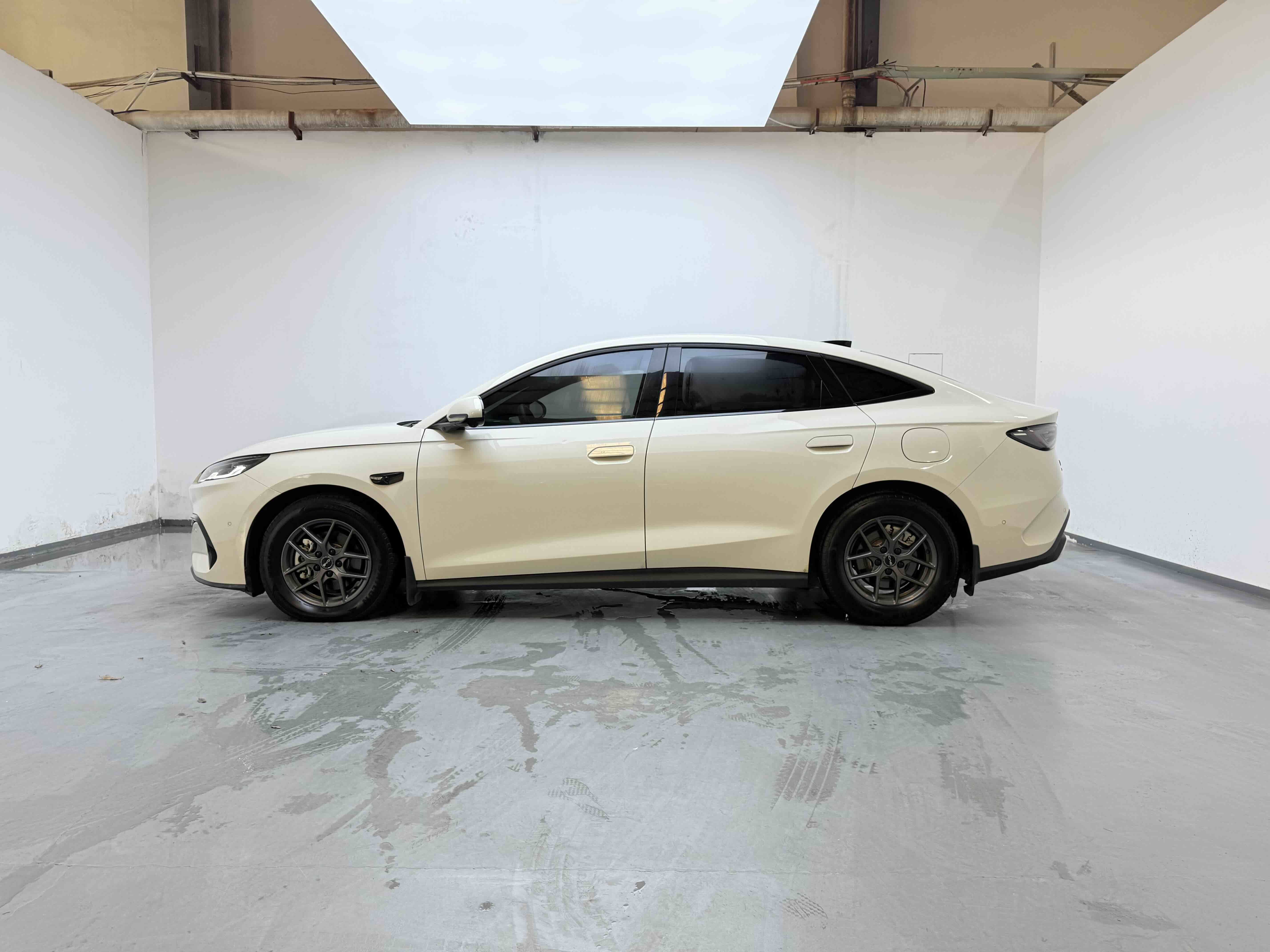 Chengdu Lushengda Automobile Service Co., Ltd.