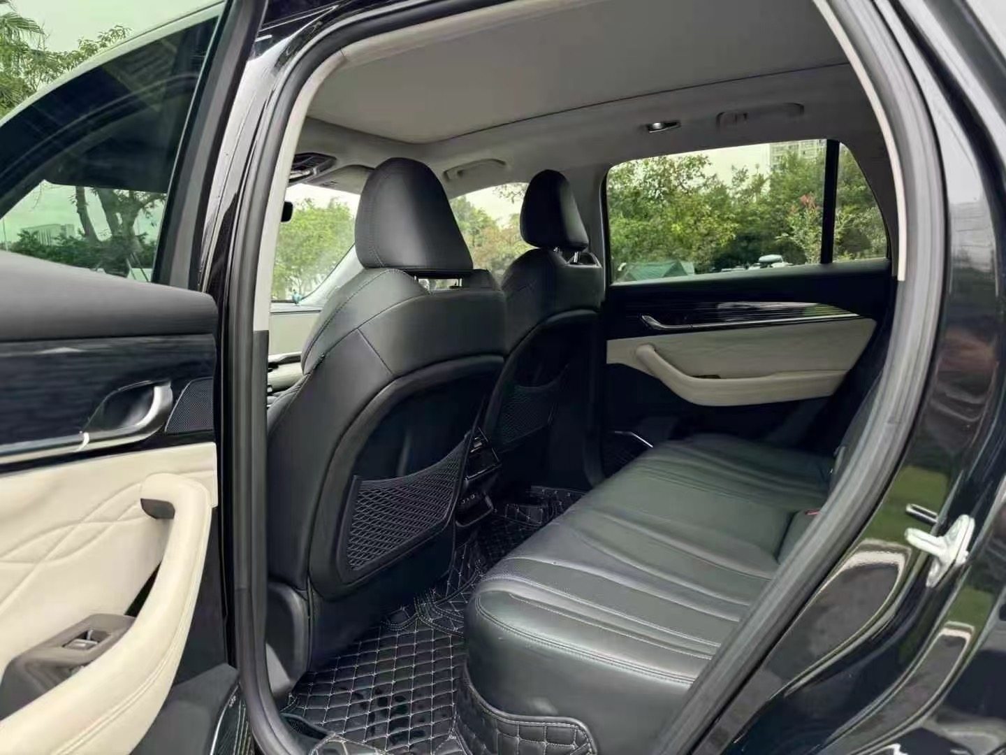 Chengdu Lushengda Automobile Service Co., Ltd.