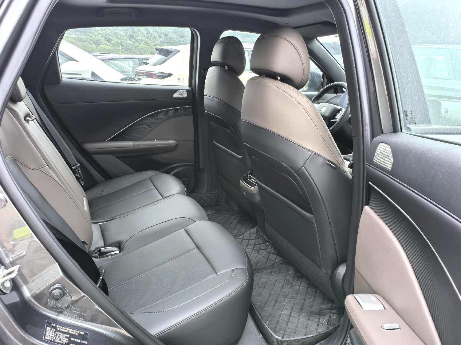 Chengdu Lushengda Automobile Service Co., Ltd.