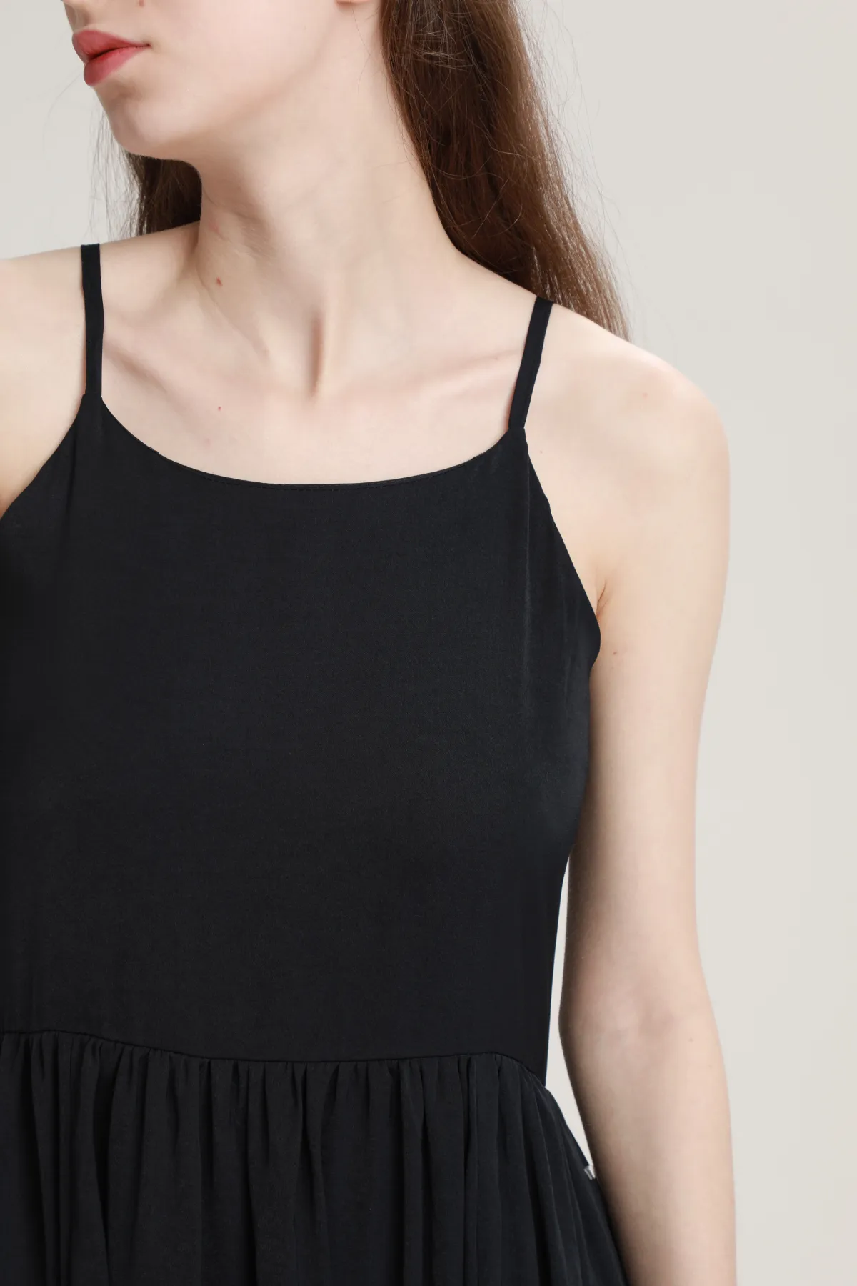 Dongguan City Liaobu Yuehua Garment Factory