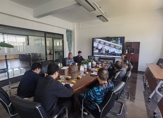 Technical Exchange with Changsha Cigarette Factory
